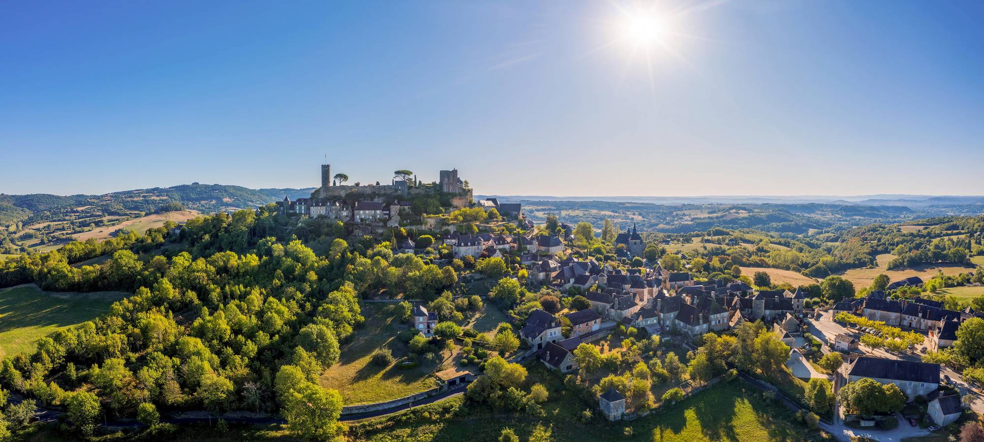 bandeau turenne plus beau village de france