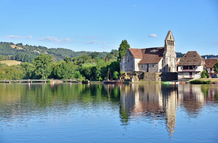 Chapelle des Pénitents à Beaulieu sur Dordogne © Romann Ramshorn
