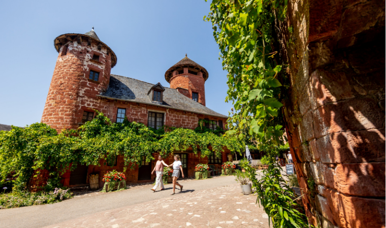 Collonges-la-Rouge © Guillaume SARAMITO
