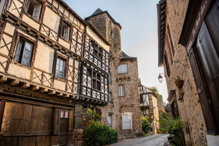 Ségur le Château, un lieu sûr chargé d'histoire - ©Franck Cordier Photographies