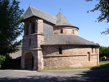Eglise en rotonde de Saint-Bonnet-Larivière_1
