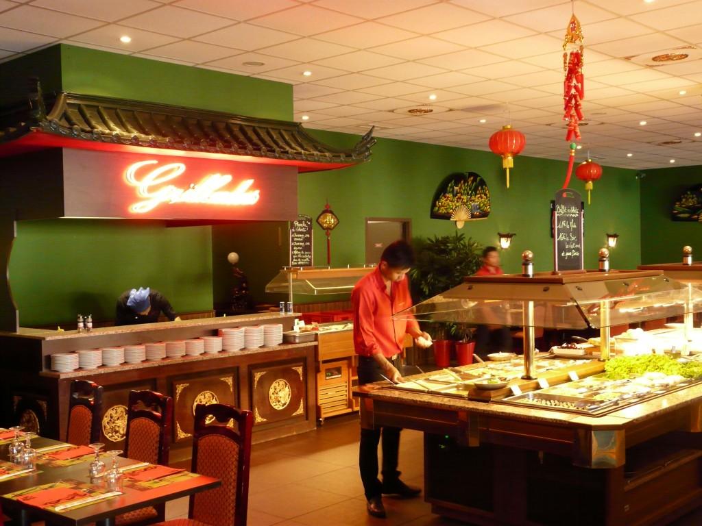 Salle 2 - Tan Phat Restaurant_2