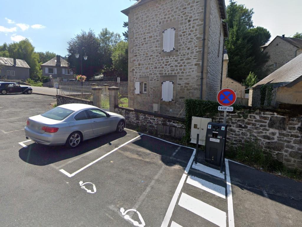 Borne électrique des pénitents
