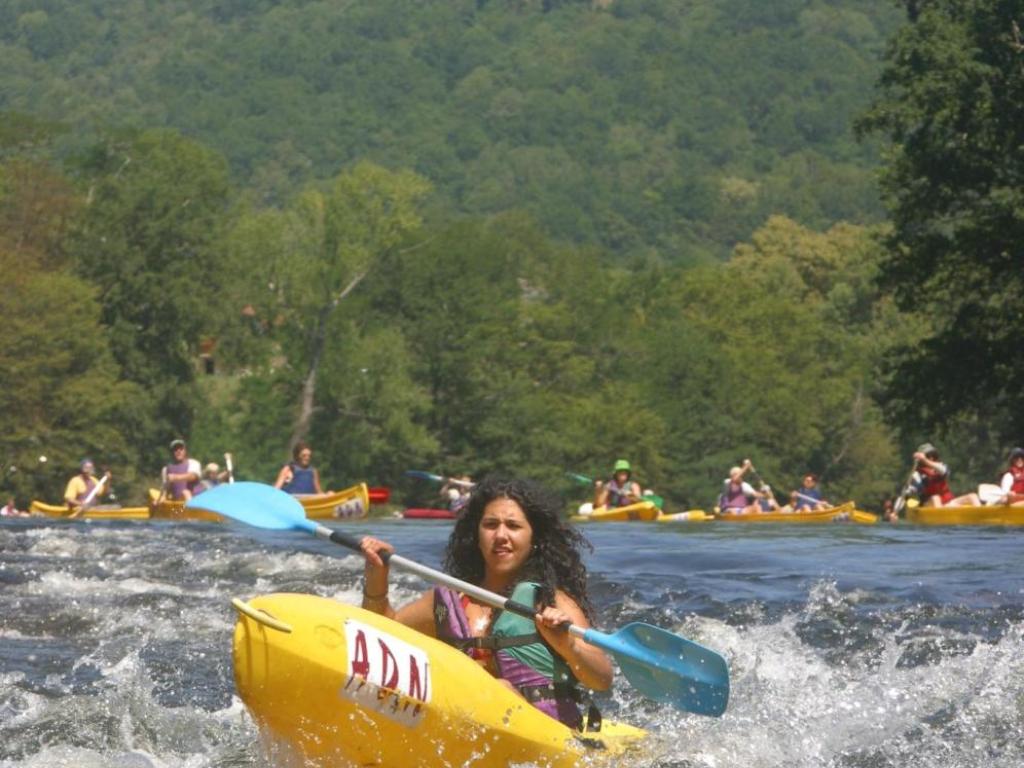 Argentat Dordogne Canoë Kayak