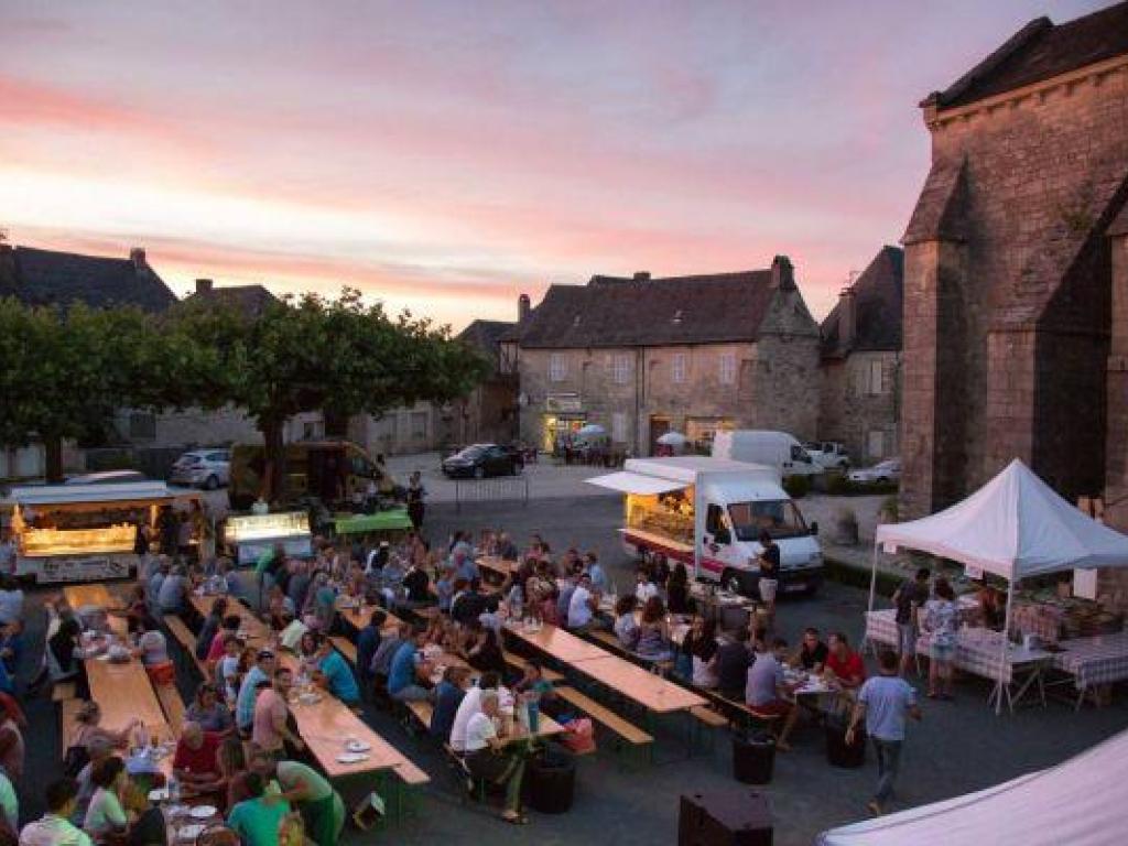 Marché festif à Saint-Robert