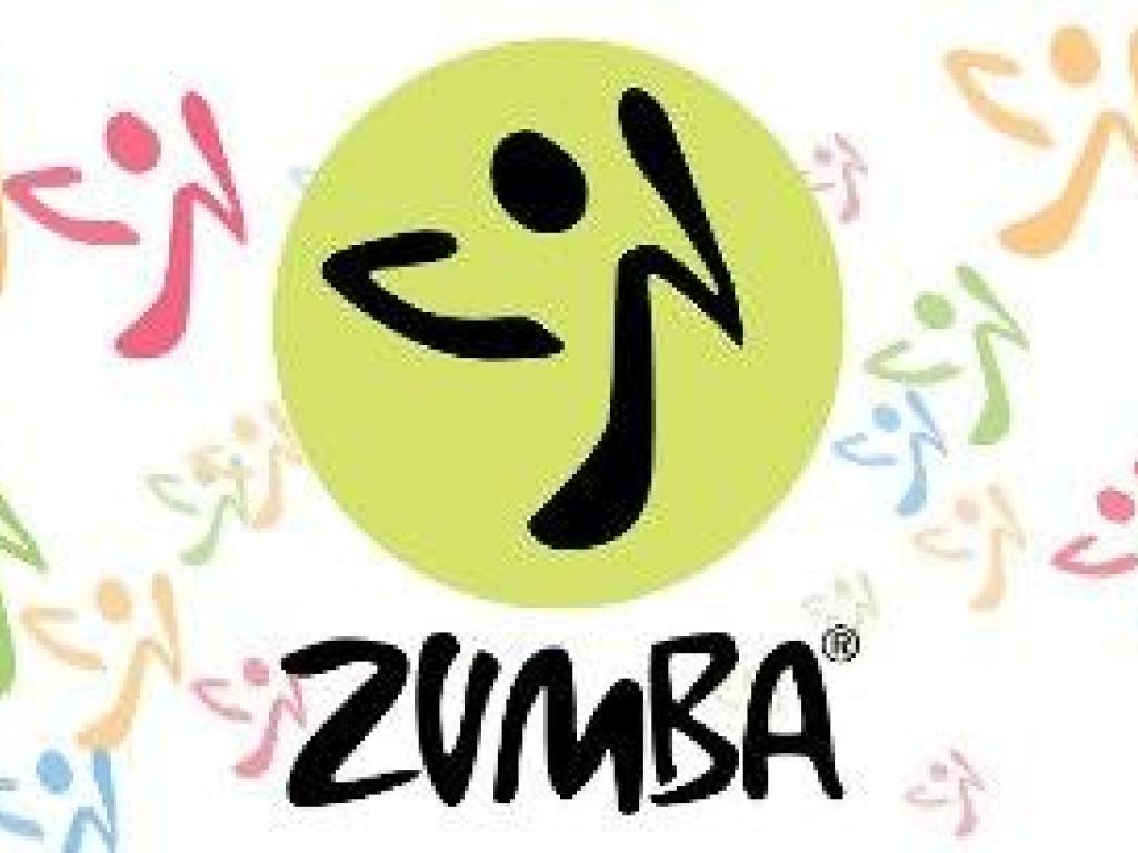 Séances de Zumba sur le Lac du Causse
