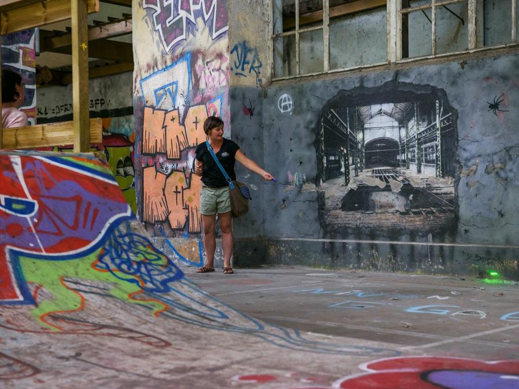 Street art et graffitis à Uzerche