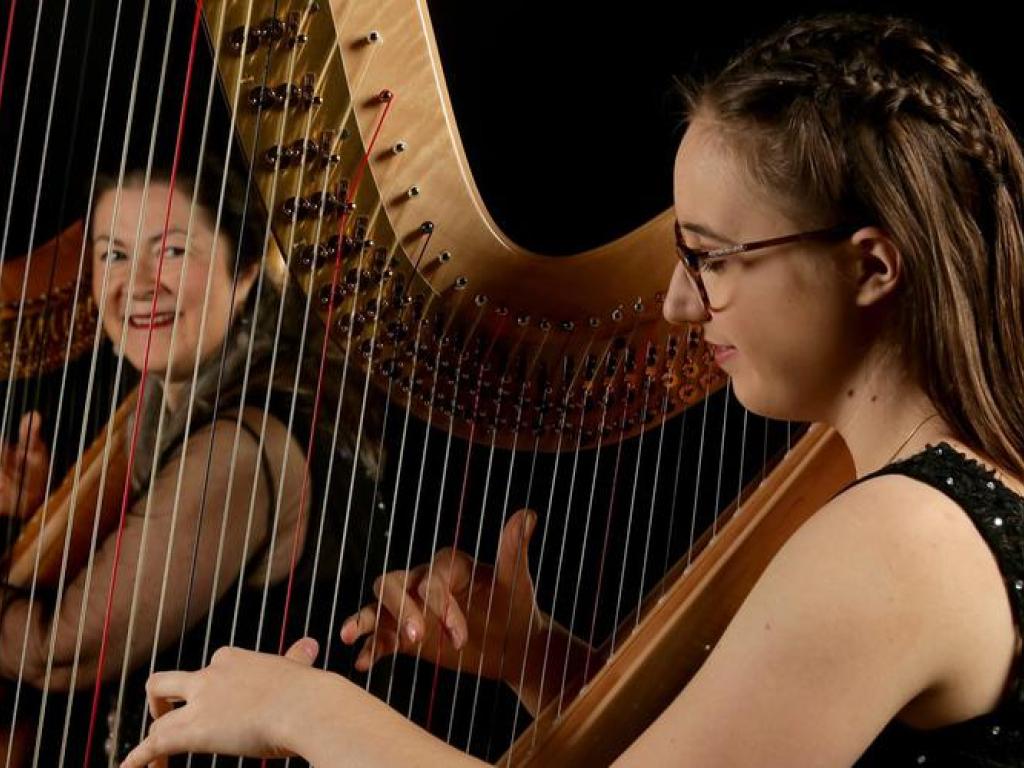 Festival de Bugeat : Duo de Harpes