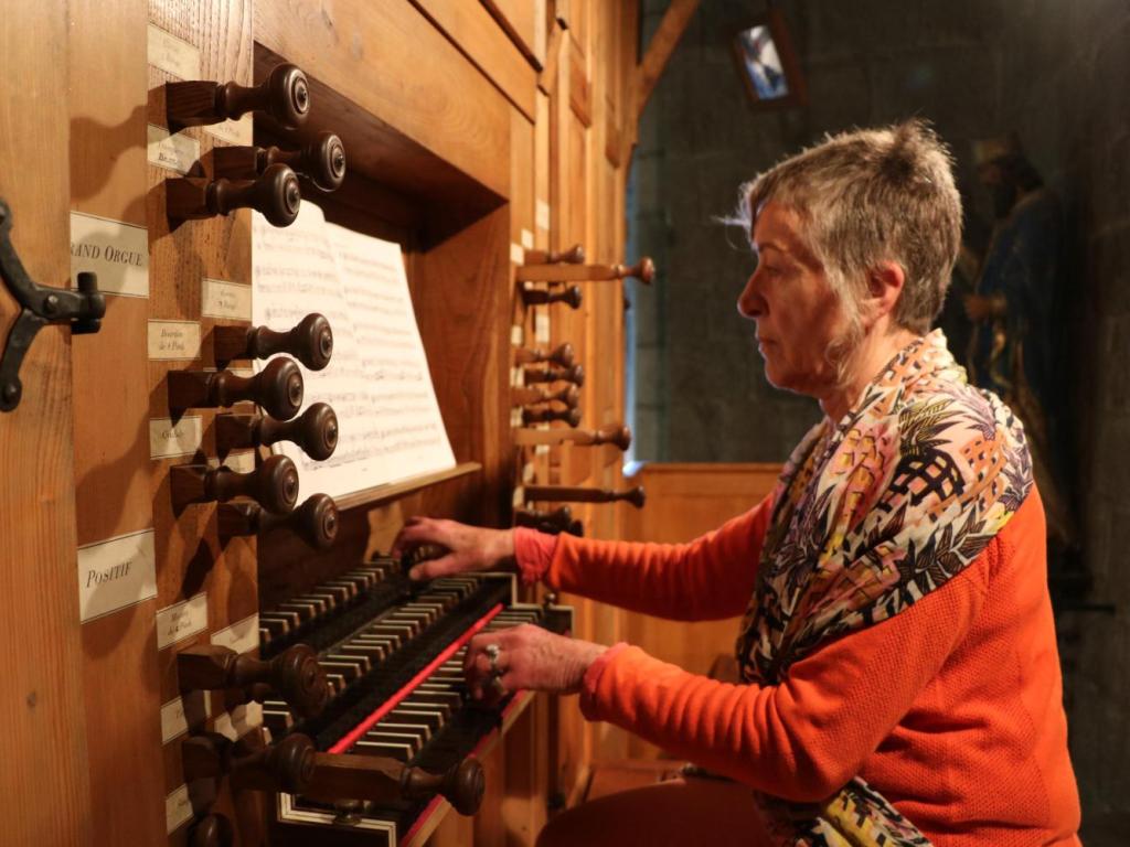 Visite et audition de l'orgue