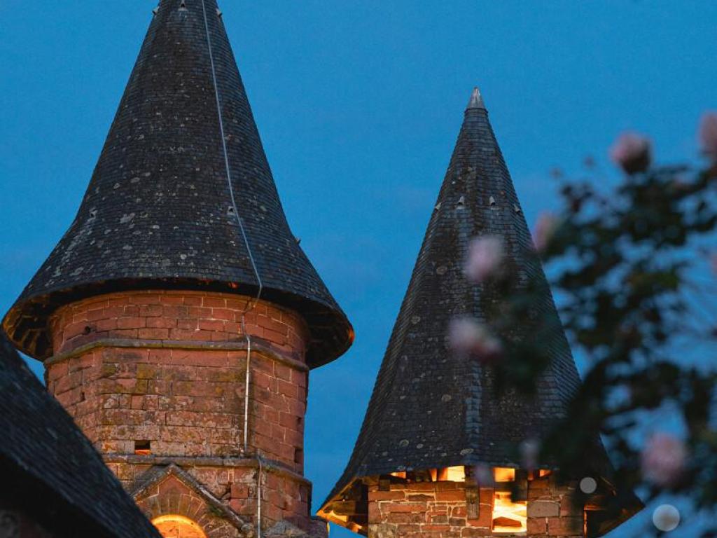 Visite nocturne de Collonges-la-Rouge