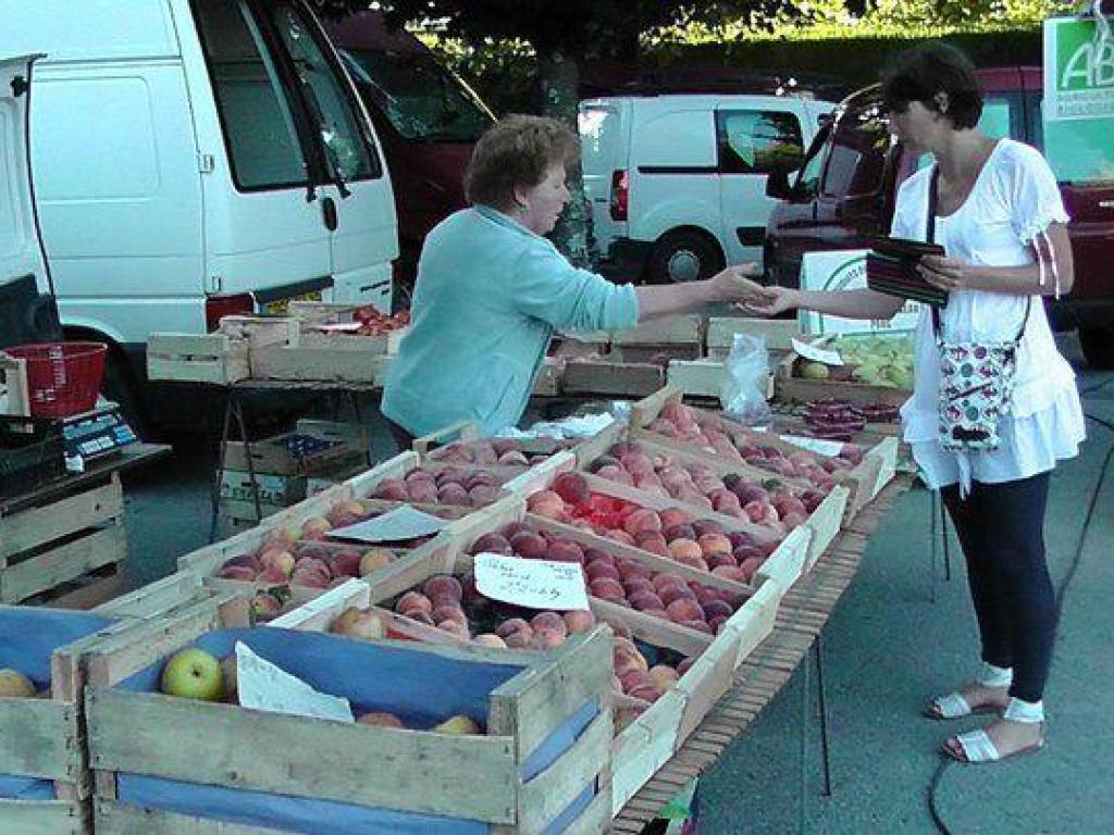 Marché des Producteurs de Pays de Naves