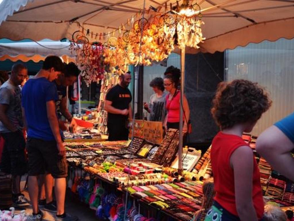 Marché nocturne des mercredis d'été