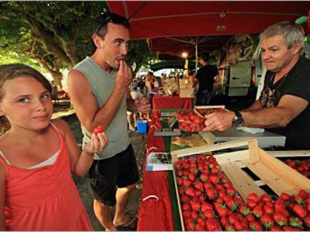 Marché gourmand à Lissac sur Couze