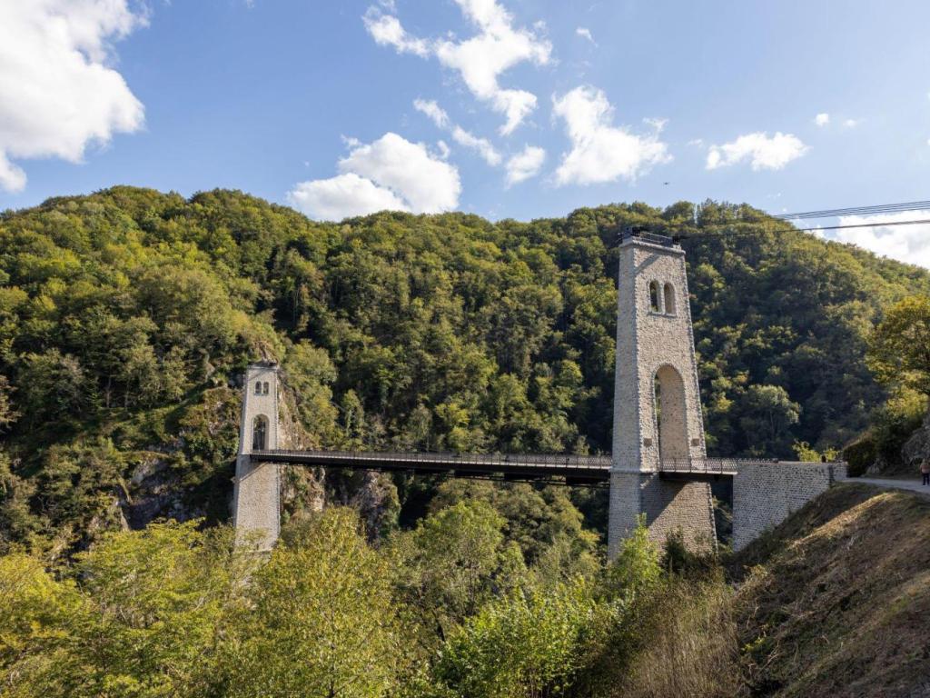 Visite guidée du Viaduc des Rochers Noirs