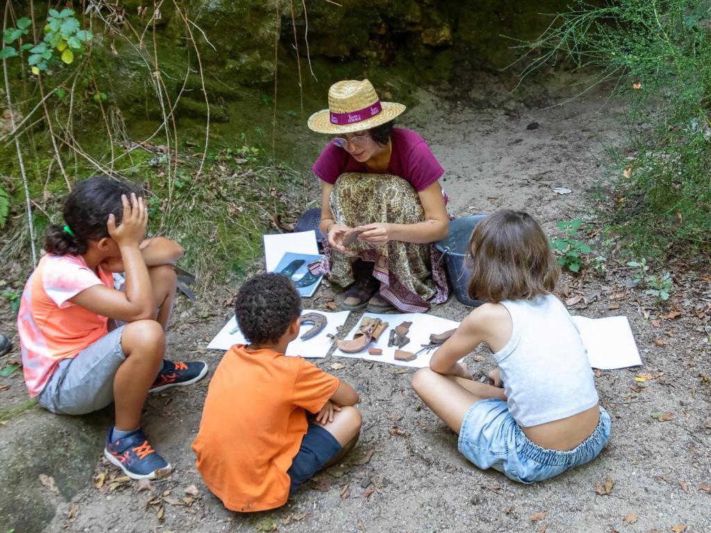 Les Tours de Merle - les apprentis archéologues