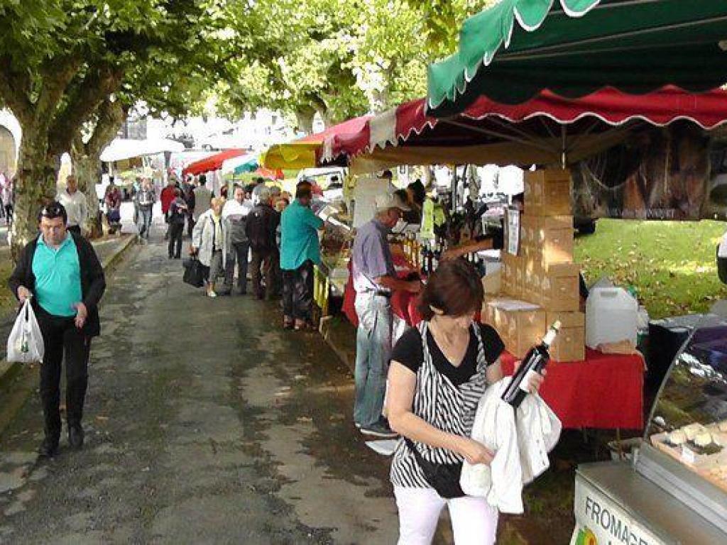 Marché des Producteurs de Pays d'Ayen