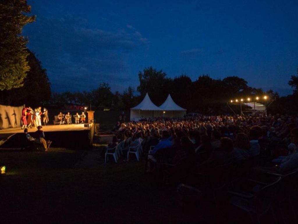 "Les Misérables" d'après Victor Hugo - Les Théâtrales de Collonges-la-Rouge