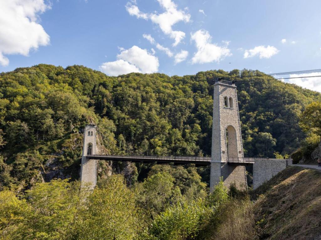 Visite guidée du Viaduc des Rochers Noirs