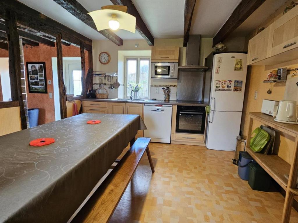 Location Pierrelise