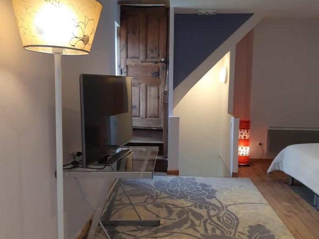 Meublé de Tourisme La Petite Maison de Lestrade
