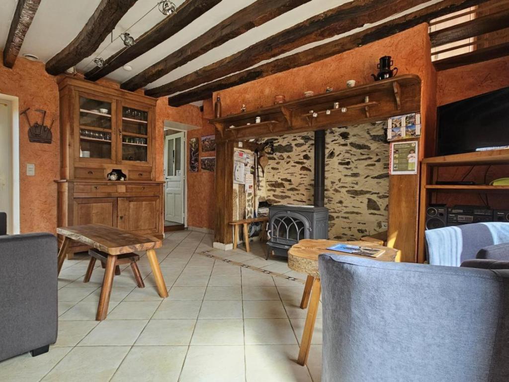 Location Pierrelise