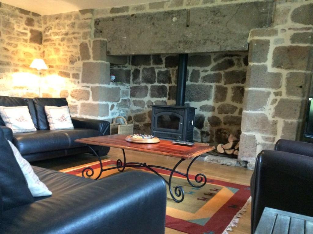 Les Noyers