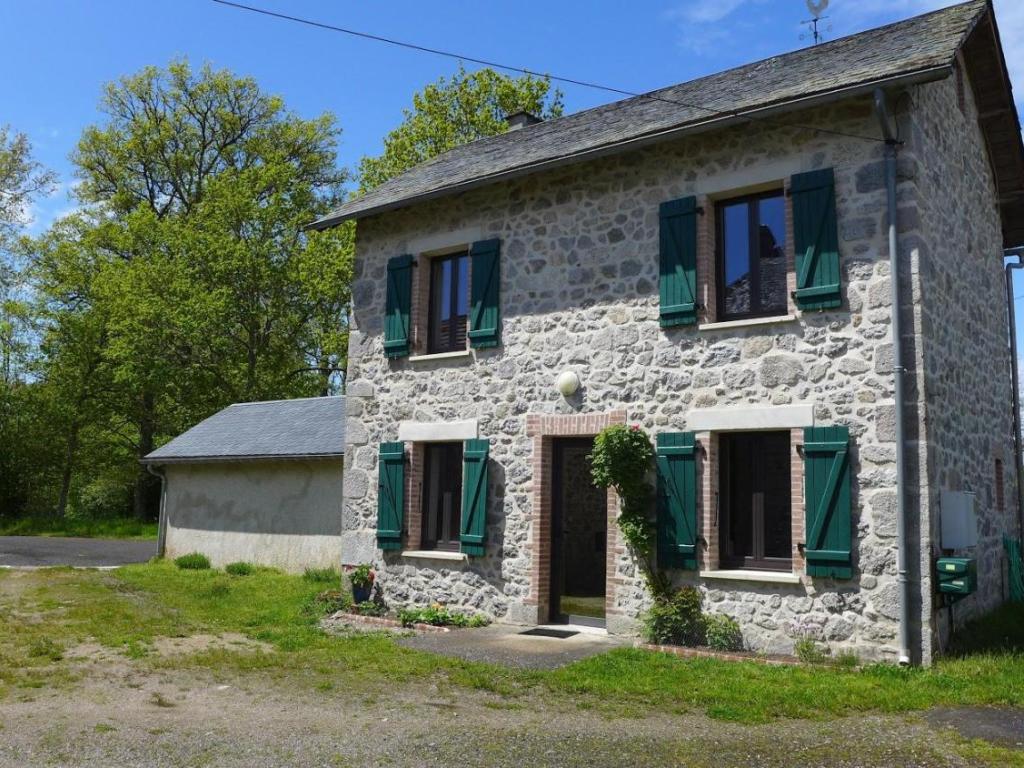 Meublé de Tourisme La Petite Maison de Lestrade