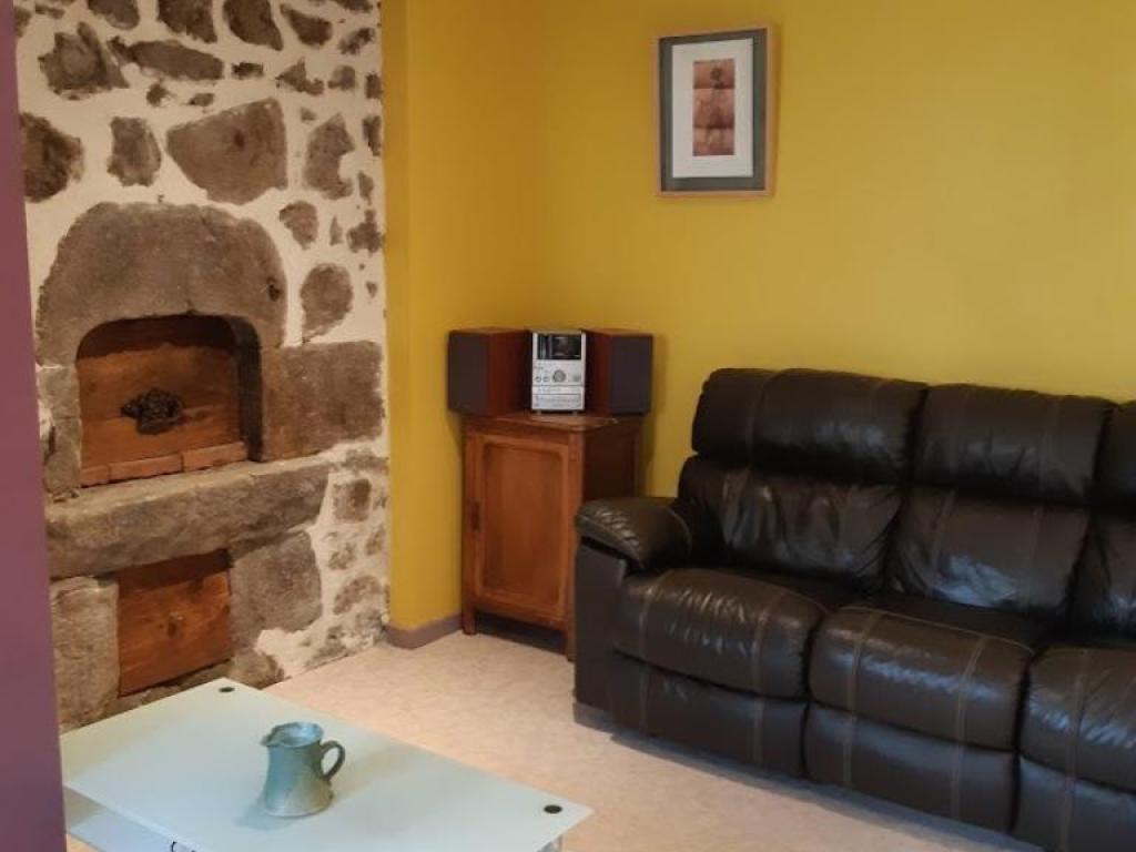 Meublé de Tourisme La Petite Maison de Lestrade