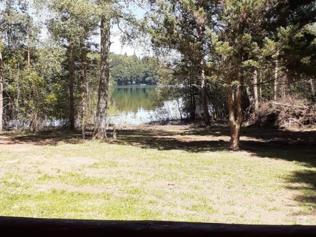 Ma Cabane au Bord du Lac