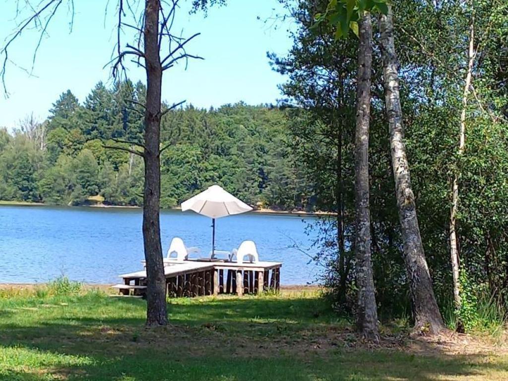 Ma Cabane au Bord du Lac