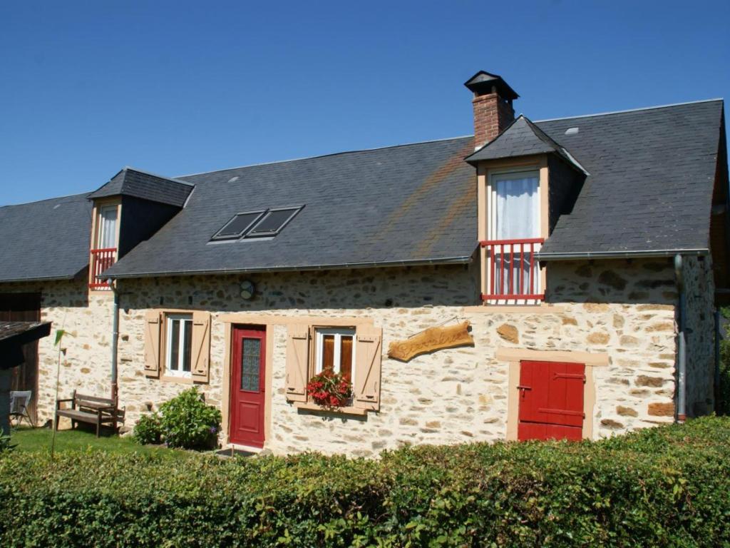 Location Pierrelise