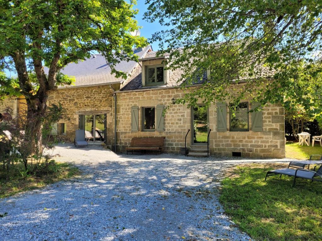 Gîte des Sources (spa intérieur)