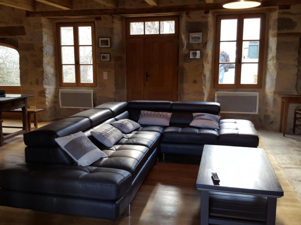 Maison Raymond