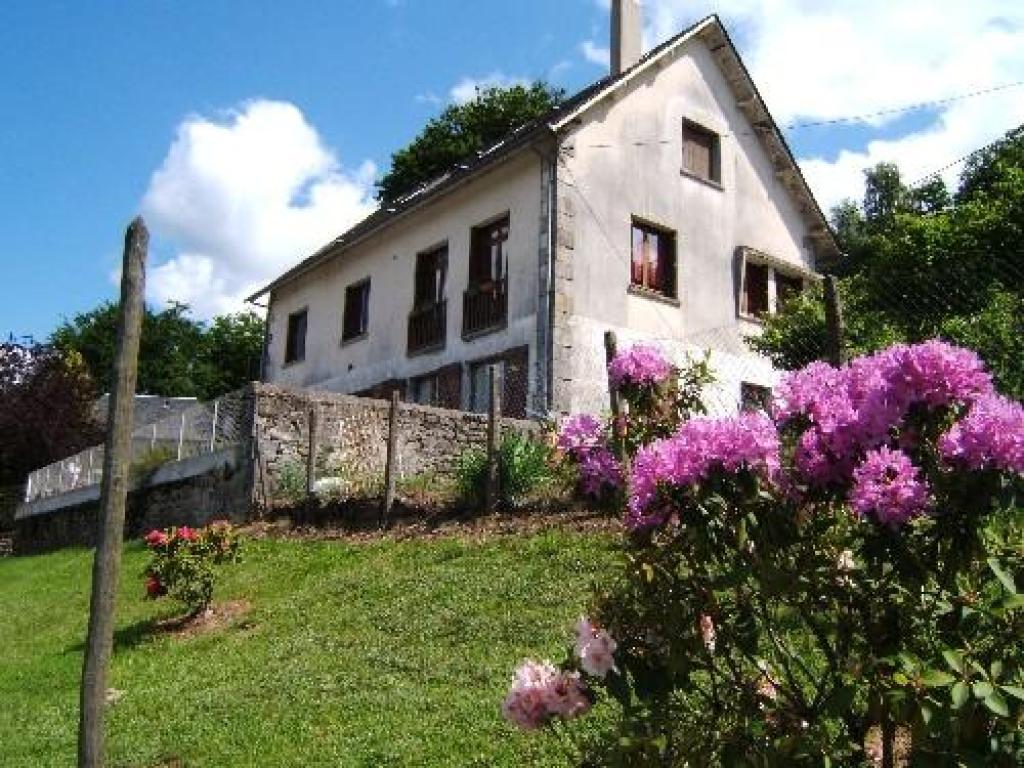 Gîte communal de Saint-Hilaire les Courbes