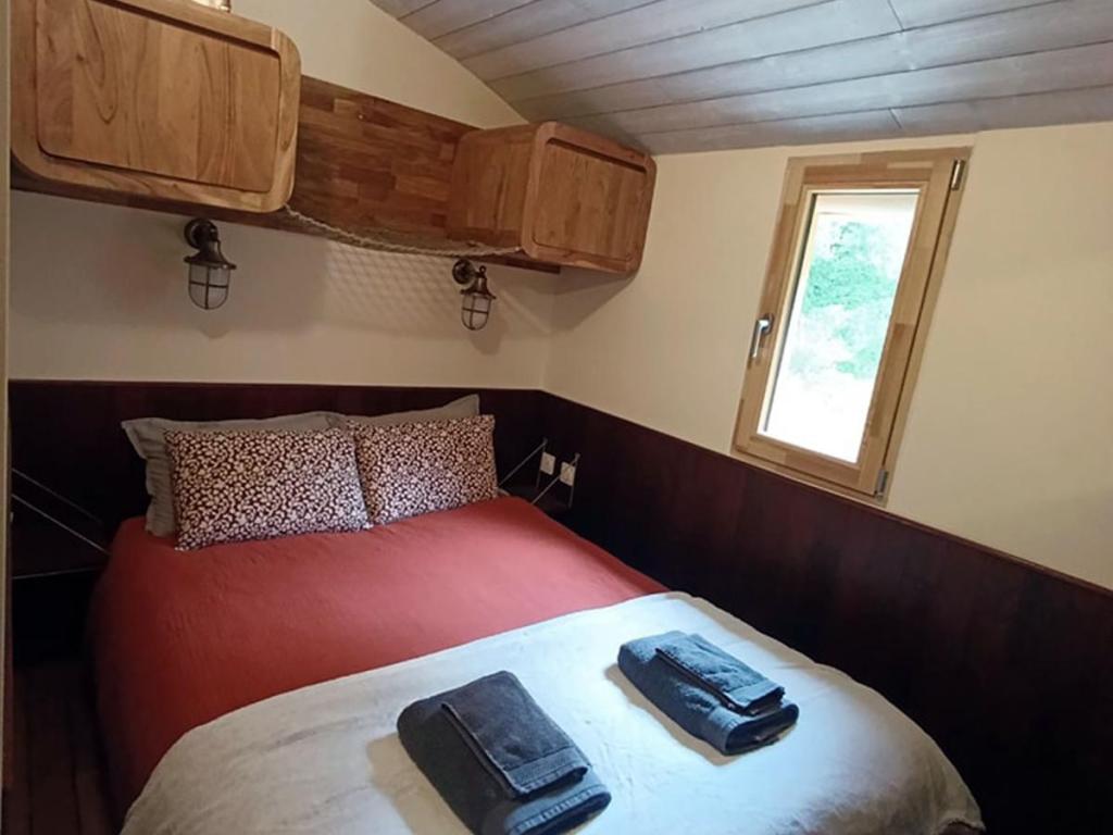 La cabane du martin pécheur - Domaine de la Clauzade