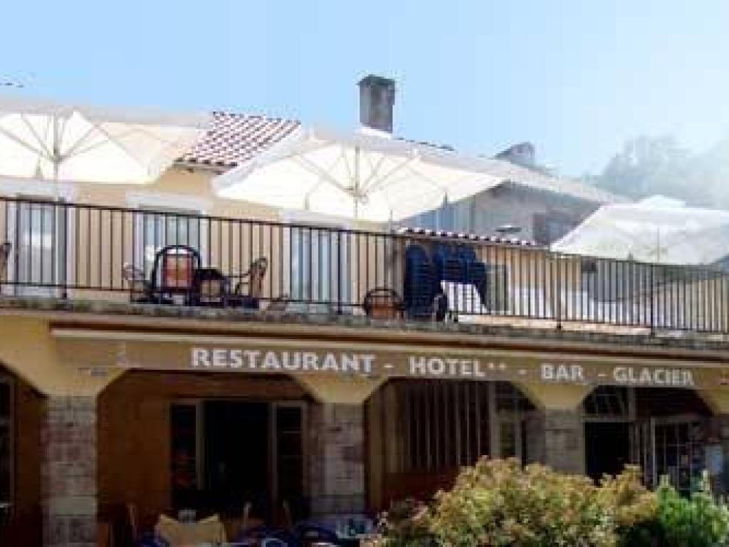 Hôtel Restaurant Les Flots Bleus