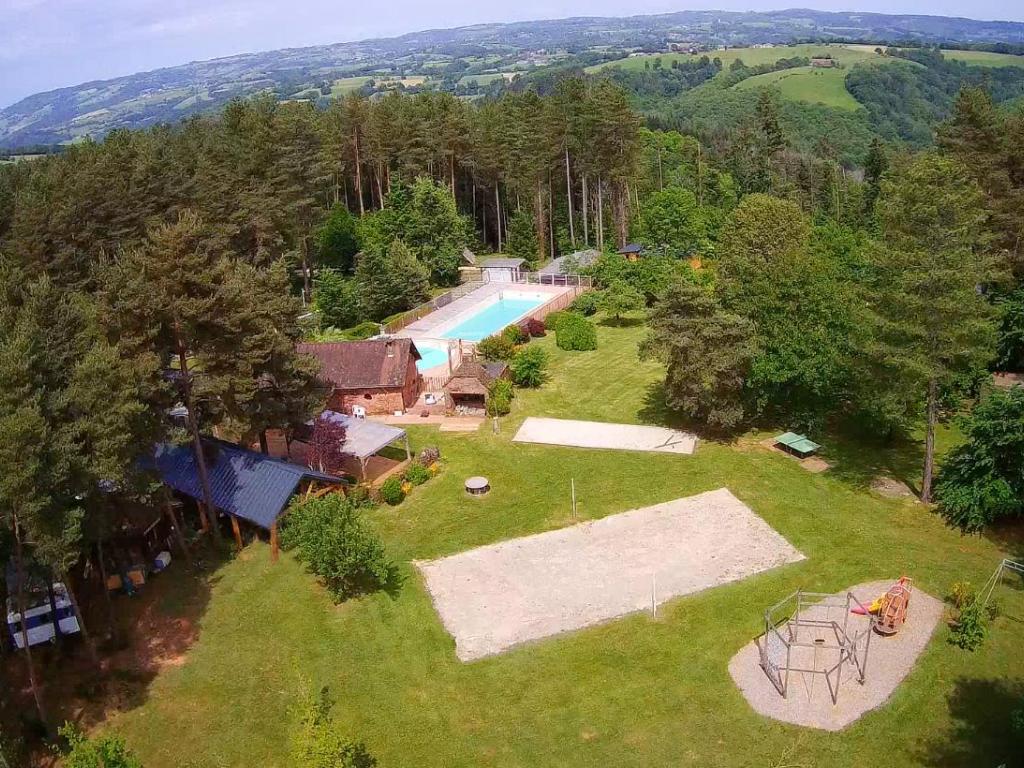 Domaine du Coq Rouge, camping naturiste