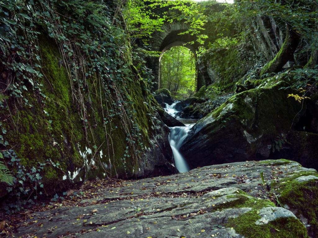 De Bialet aux deux Viaducs