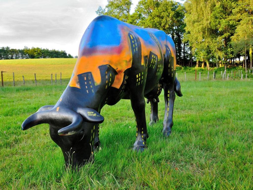 Exposition 'Finc art & cow"