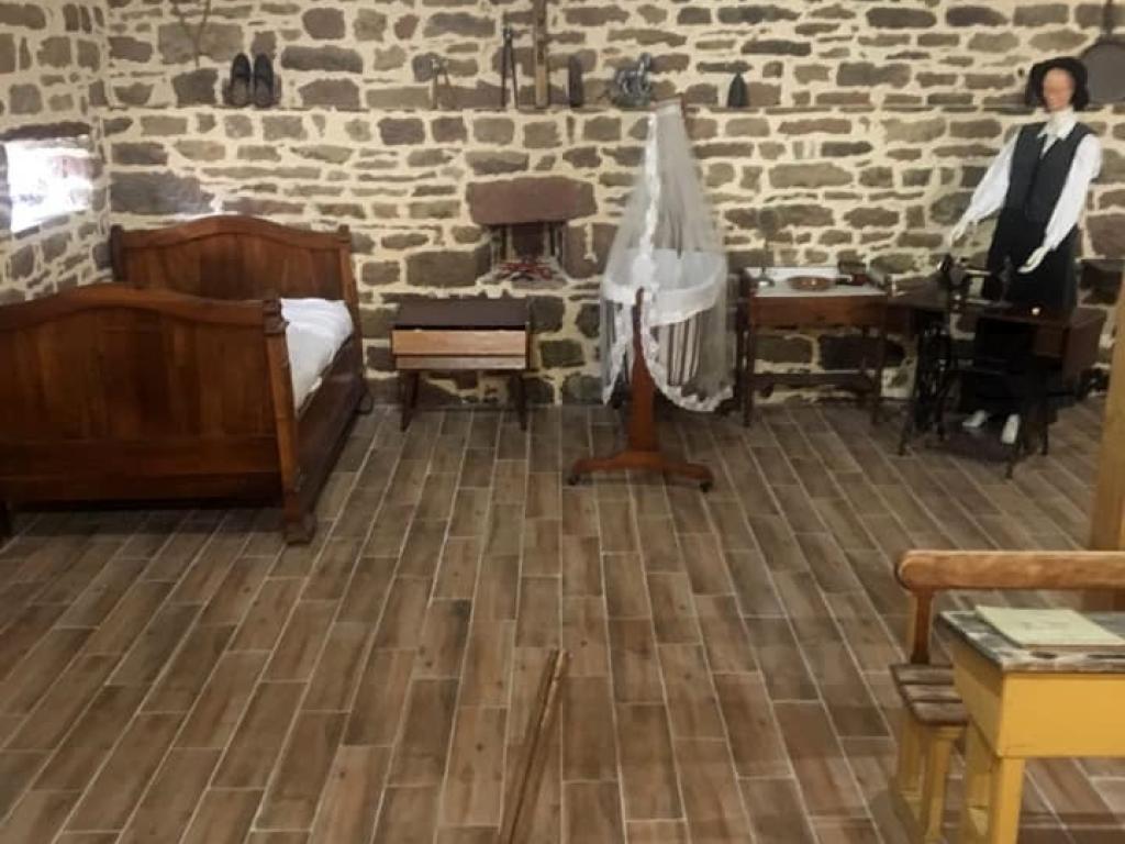 La Ferme de Brossard - Ecomusée de la Châtaigne et de la Vannerie