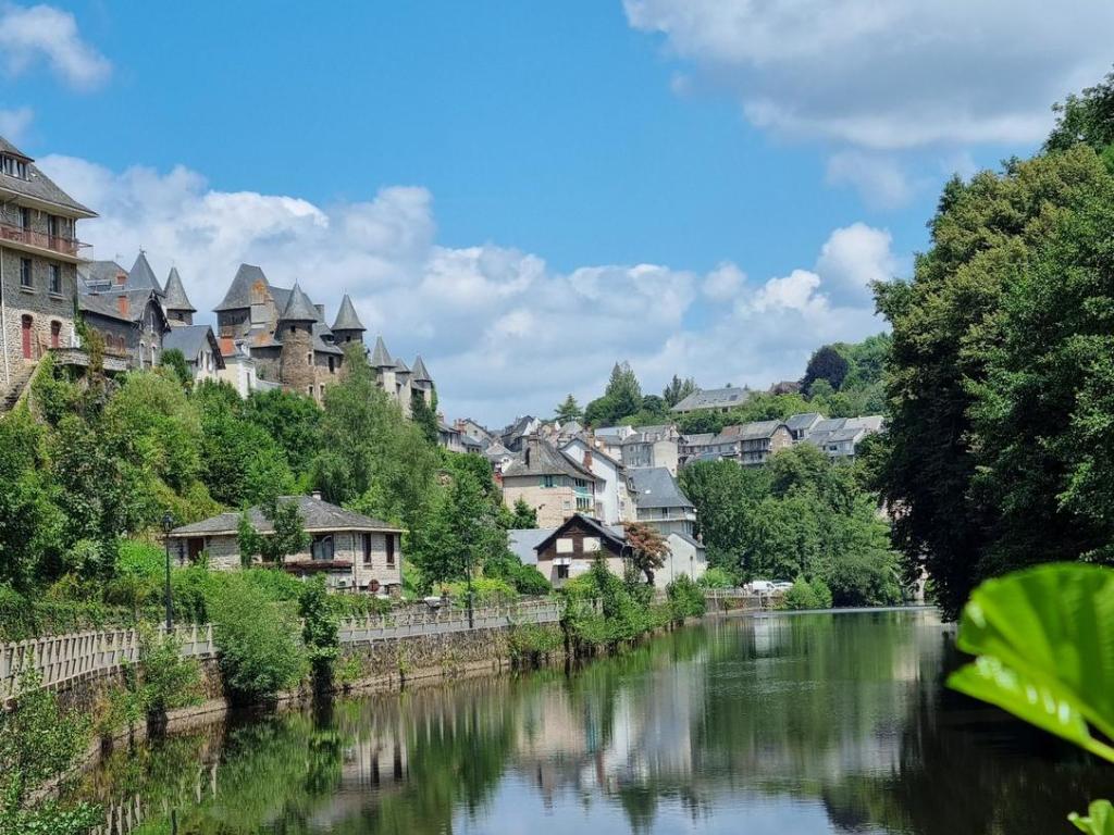 La Vézère et sa vallée