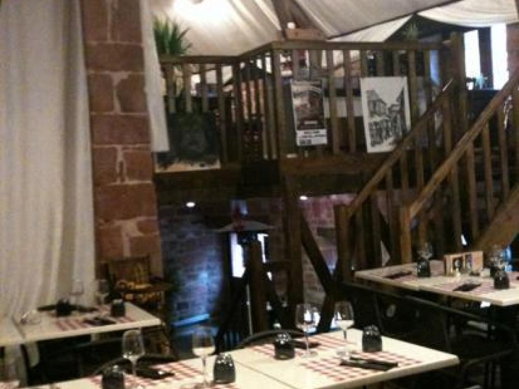 Restaurant Les Pierres Rouges