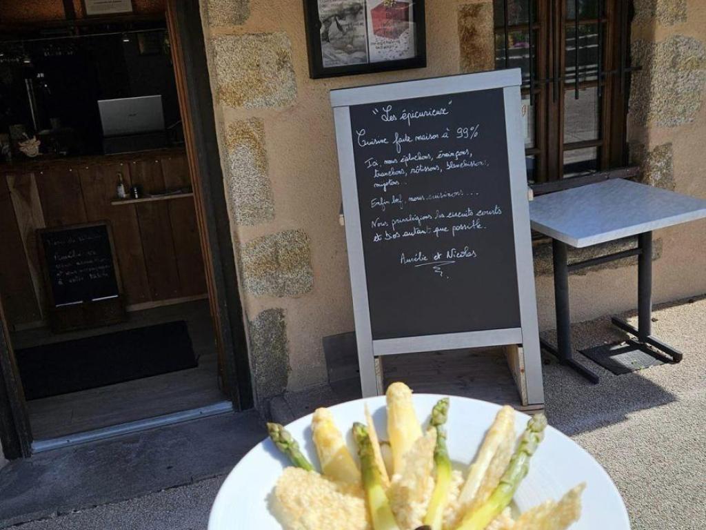 Les épicurieux