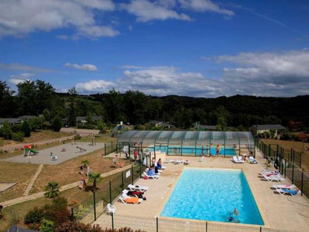 Terres de France - Résidence de Tourisme Les Hameaux de Miel