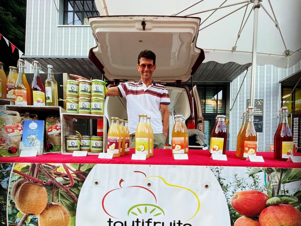 Toutifruits - Fruits du Maumont