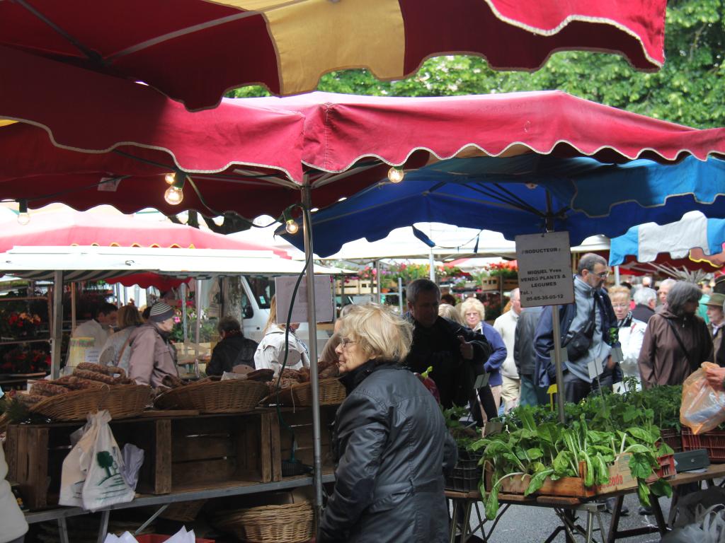 Marché d'été d'Argentat-sur-Dordogne