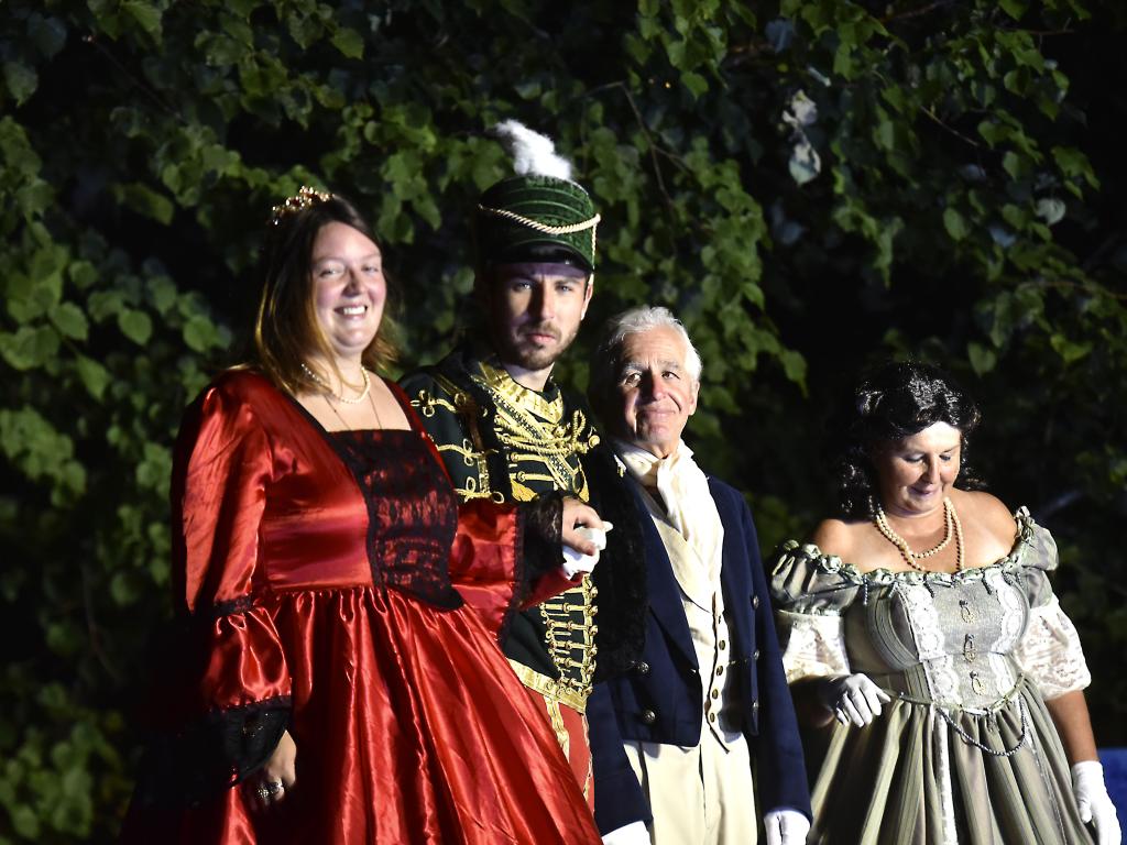 Spectacle son et lumière : Plongez dans l'histoire de Gimel