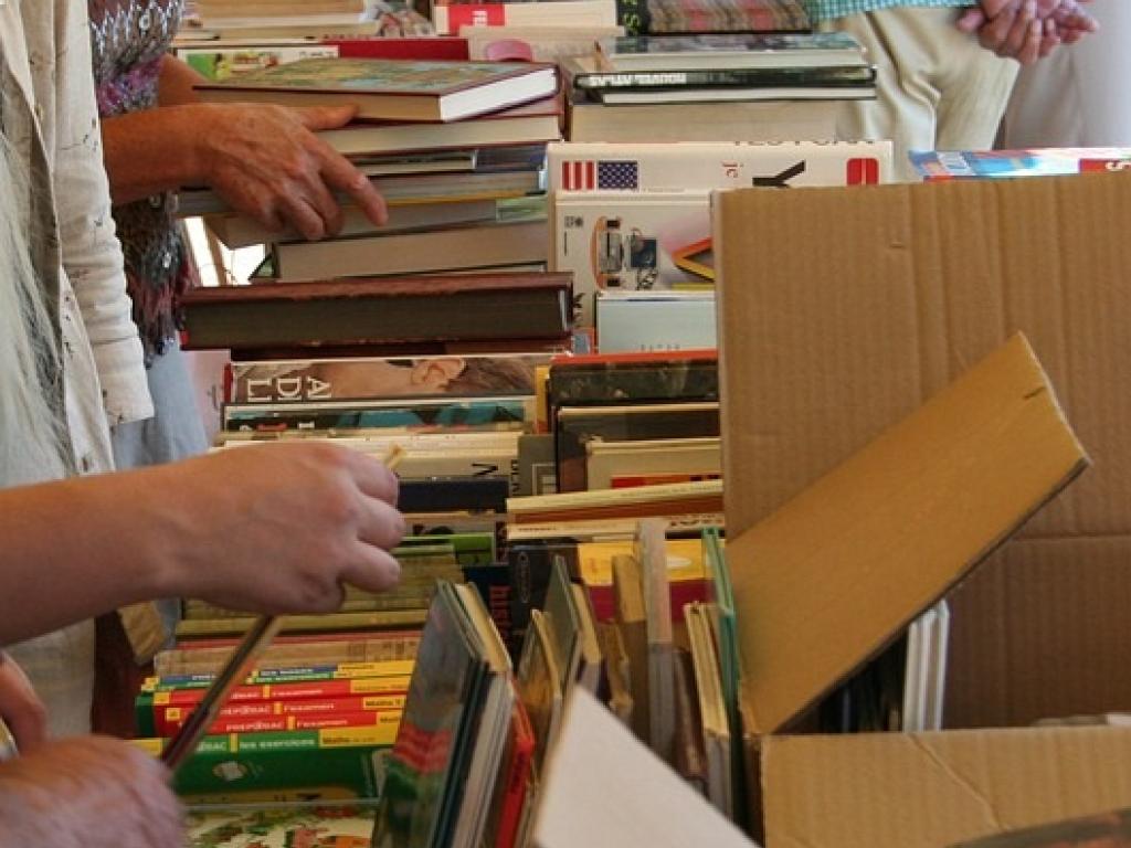 Bourse toutes collections de l'association "Train briviste corrézien"