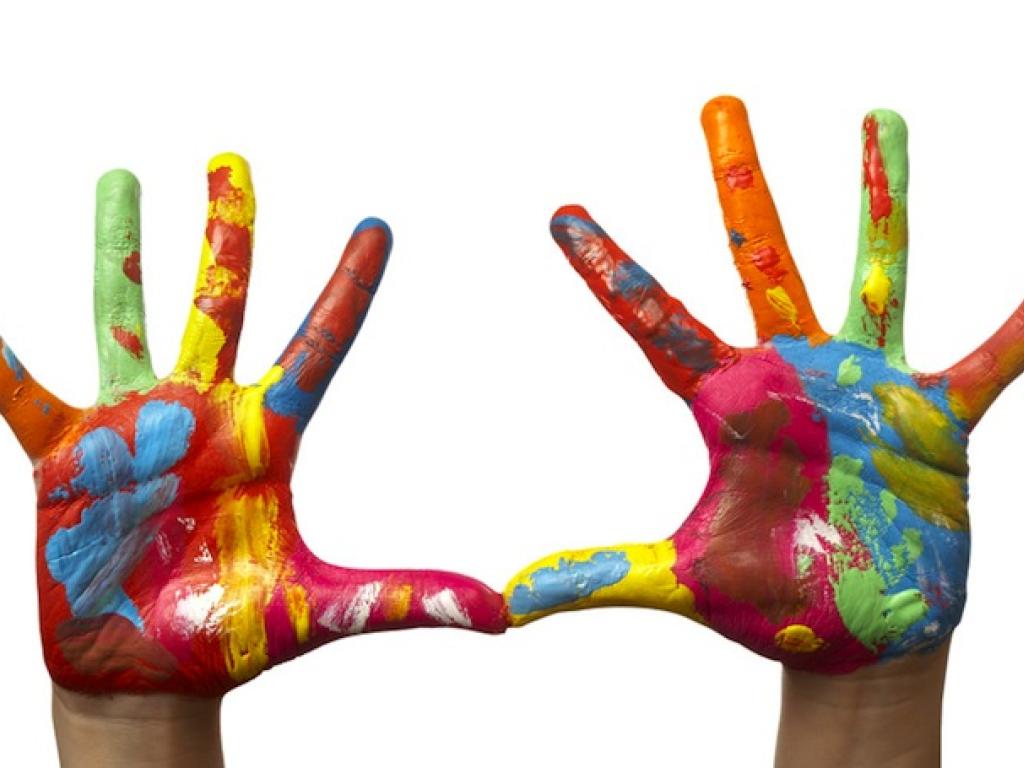 La Cour des Arts : Atelier : ARTS PLASTIQUES / LANGUE DES SIGNES