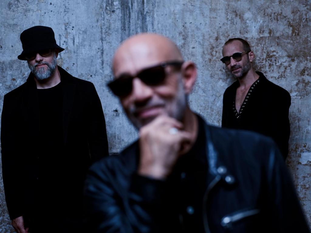 Des Lendemains qui chantent : Astonvilla+1er partie